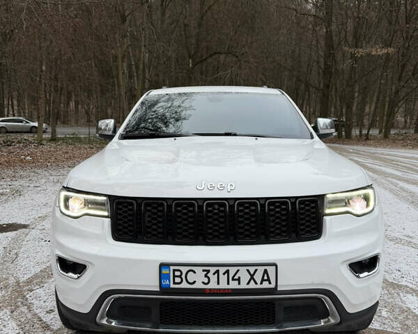 Белый Джип Гранд Чероки, объемом двигателя 3.6 л и пробегом 178 тыс. км за 20499 $, фото 1 на Automoto.ua