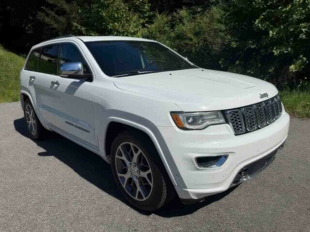 Белый Джип Гранд Чероки, объемом двигателя 3.6 л и пробегом 32 тыс. км за 12000 $, фото 1 на Automoto.ua