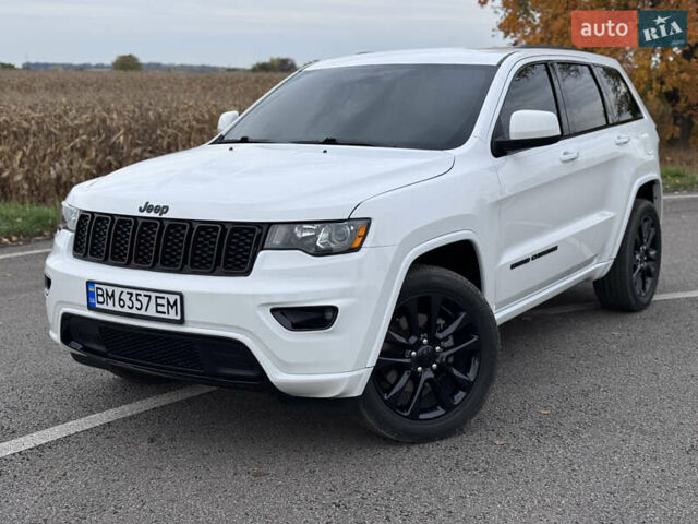 Білий Джип Grand Cherokee, об'ємом двигуна 3.6 л та пробігом 92 тис. км за 24500 $, фото 1 на Automoto.ua