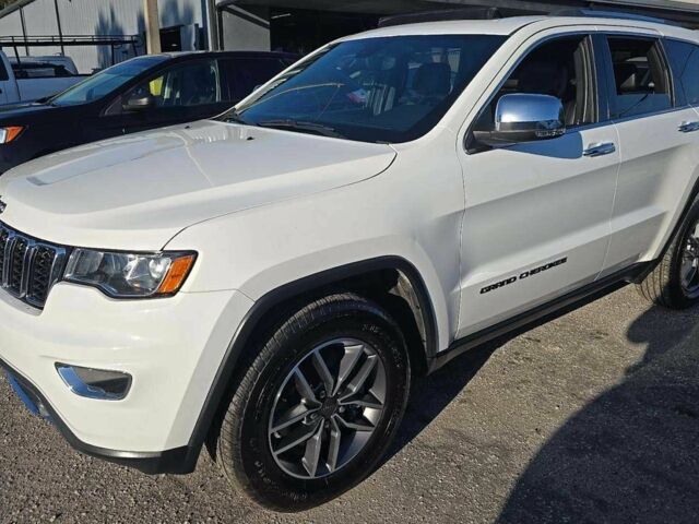 Белый Джип Гранд Чероки, объемом двигателя 3.6 л и пробегом 104 тыс. км за 22600 $, фото 1 на Automoto.ua