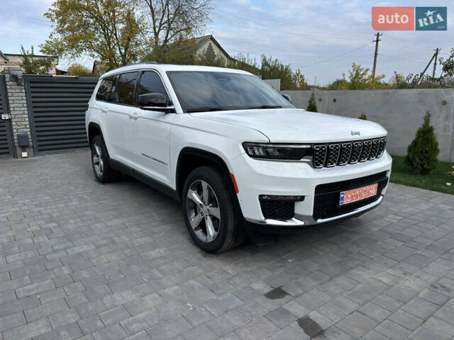 Джип Гранд Чероки 2021 в Полтаве на Automoto.ua Белый Джип Гранд Чероки, объемом двигателя 3.6 л и пробегом 64 тыс. км за 35000 $, фото 1 на Automoto.ua
