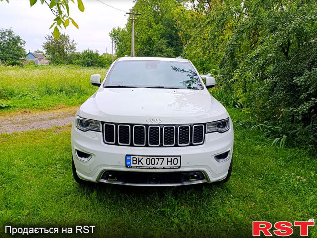Білий Джип Grand Cherokee, об'ємом двигуна 3 л та пробігом 80 тис. км за 43000 $, фото 1 на Automoto.ua