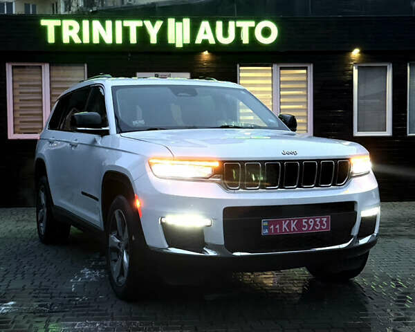 Белый Джип Гранд Чероки, объемом двигателя 3.6 л и пробегом 135 тыс. км за 36500 $, фото 1 на Automoto.ua