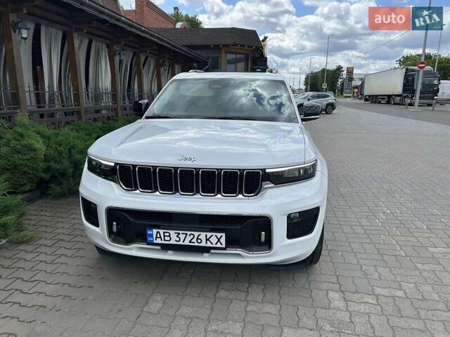 Білий Джип Grand Cherokee, об'ємом двигуна 3.6 л та пробігом 95 тис. км за 48500 $, фото 1 на Automoto.ua