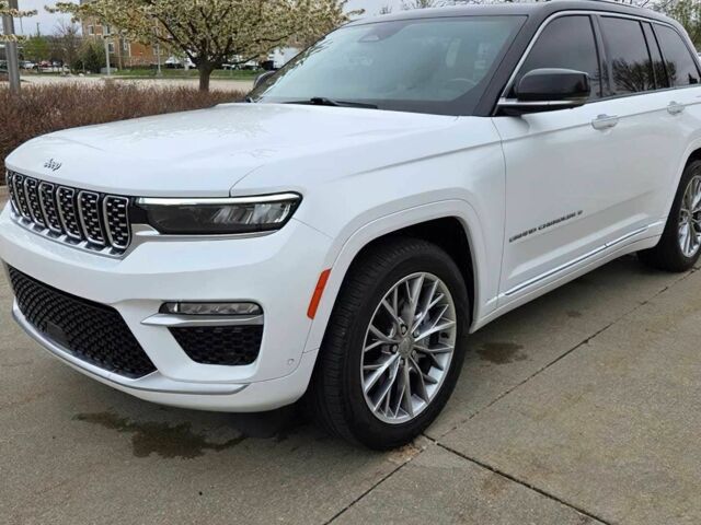 Білий Джип Grand Cherokee, об'ємом двигуна 3.6 л та пробігом 13 тис. км за 27200 $, фото 1 на Automoto.ua