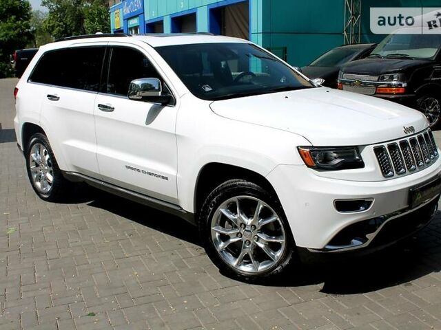 Білий Джип Grand Cherokee, об'ємом двигуна 3 л та пробігом 36 тис. км за 55000 $, фото 1 на Automoto.ua