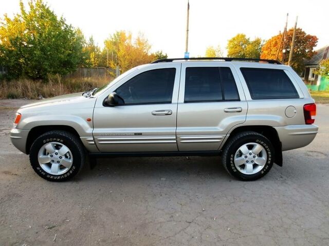 Бежевий Джип Grand Cherokee, об'ємом двигуна 2.7 л та пробігом 67 тис. км за 13600 $, фото 1 на Automoto.ua