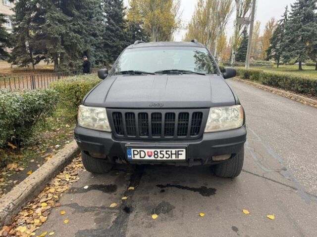 Черный Джип Гранд Чероки, объемом двигателя 0 л и пробегом 345 тыс. км за 6000 $, фото 1 на Automoto.ua