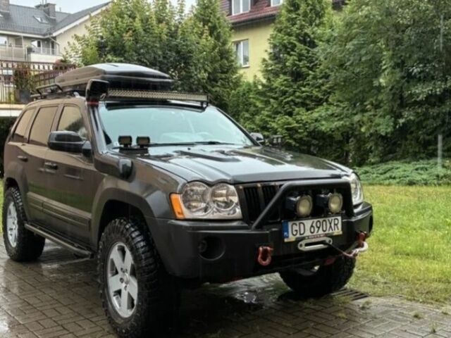 Чорний Джип Grand Cherokee, об'ємом двигуна 0 л та пробігом 264 тис. км за 3850 $, фото 1 на Automoto.ua
