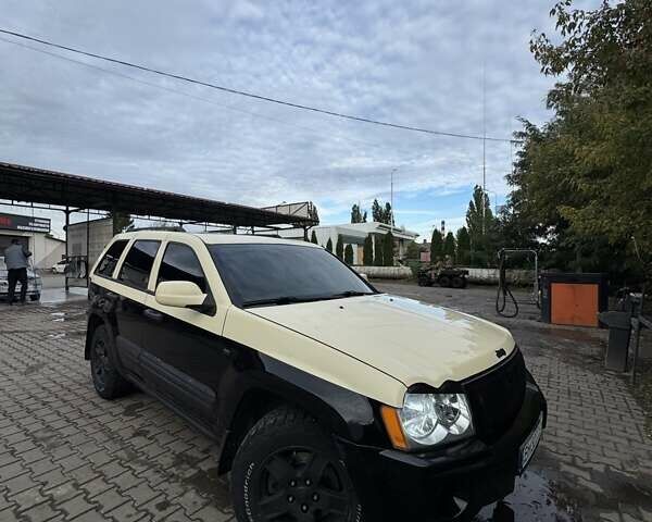 Чорний Джип Grand Cherokee, об'ємом двигуна 2.99 л та пробігом 300 тис. км за 9500 $, фото 1 на Automoto.ua