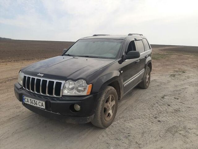 Чорний Джип Grand Cherokee, об'ємом двигуна 3 л та пробігом 258 тис. км за 8000 $, фото 1 на Automoto.ua