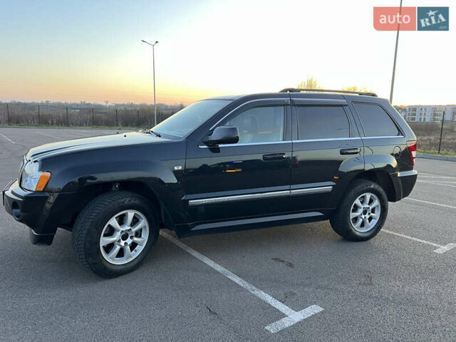 Черный Джип Гранд Чероки, объемом двигателя 2.99 л и пробегом 252 тыс. км за 12000 $, фото 1 на Automoto.ua