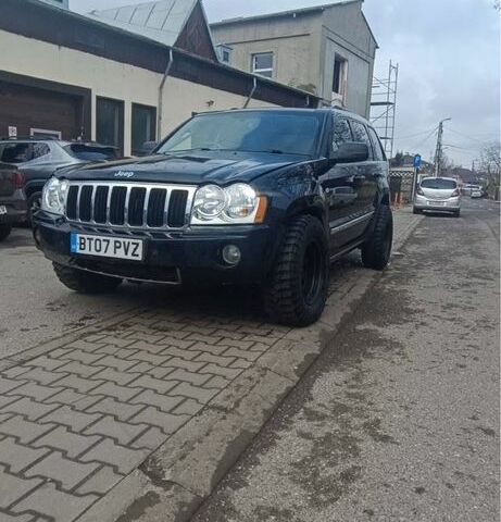 Чорний Джип Grand Cherokee, об'ємом двигуна 0 л та пробігом 200 тис. км за 5296 $, фото 1 на Automoto.ua