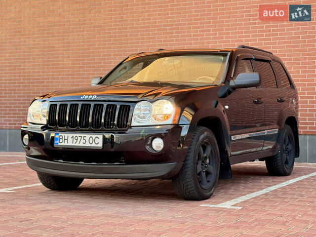 Чорний Джип Grand Cherokee, об'ємом двигуна 3.7 л та пробігом 220 тис. км за 9400 $, фото 1 на Automoto.ua