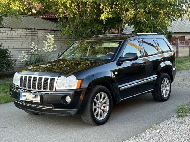 Чорний Джип Grand Cherokee, об'ємом двигуна 3 л та пробігом 290 тис. км за 5600 $, фото 1 на Automoto.ua