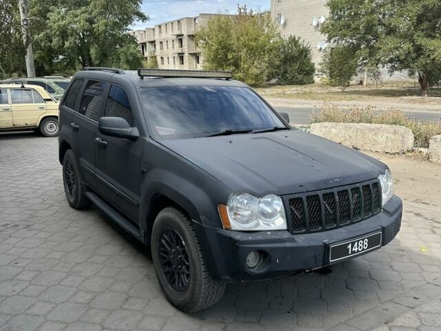 Чорний Джип Grand Cherokee, об'ємом двигуна 3 л та пробігом 300 тис. км за 4000 $, фото 1 на Automoto.ua