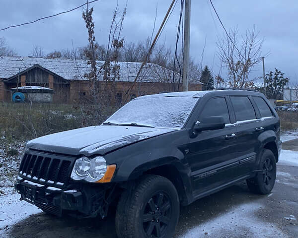 Черный Джип Гранд Чероки, объемом двигателя 2.99 л и пробегом 320 тыс. км за 10000 $, фото 1 на Automoto.ua