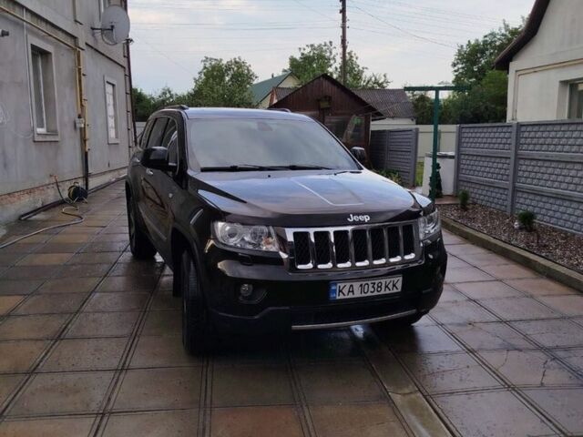 Черный Джип Гранд Чероки, объемом двигателя 3 л и пробегом 239 тыс. км за 16000 $, фото 1 на Automoto.ua