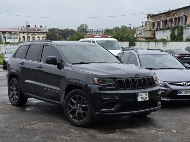 Чорний Джип Grand Cherokee, об'ємом двигуна 5.7 л та пробігом 190 тис. км за 716 $, фото 1 на Automoto.ua