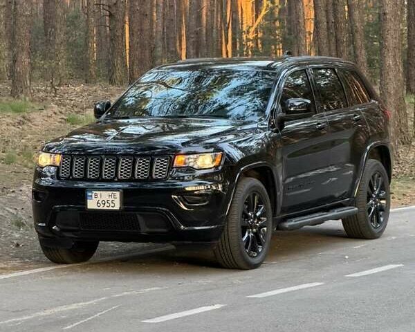 Чорний Джип Grand Cherokee, об'ємом двигуна 3.6 л та пробігом 81 тис. км за 24700 $, фото 1 на Automoto.ua