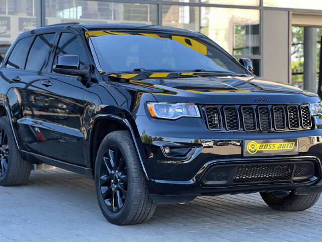 Черный Джип Гранд Чероки, объемом двигателя 3.6 л и пробегом 145 тыс. км за 23200 $, фото 1 на Automoto.ua