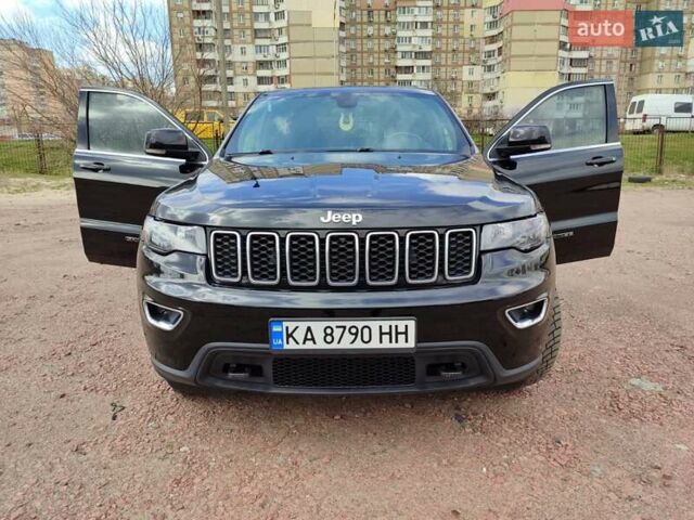 Черный Джип Гранд Чероки, объемом двигателя 3.6 л и пробегом 160 тыс. км за 25300 $, фото 1 на Automoto.ua