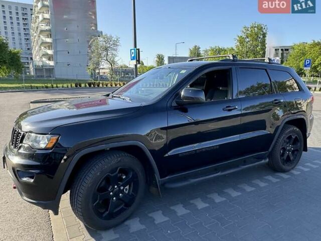 Чорний Джип Grand Cherokee, об'ємом двигуна 3.6 л та пробігом 90 тис. км за 23500 $, фото 1 на Automoto.ua