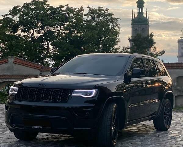 Чорний Джип Grand Cherokee, об'ємом двигуна 3.6 л та пробігом 60 тис. км за 27000 $, фото 1 на Automoto.ua