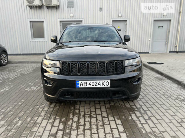 Чорний Джип Grand Cherokee, об'ємом двигуна 3.6 л та пробігом 66 тис. км за 28200 $, фото 1 на Automoto.ua