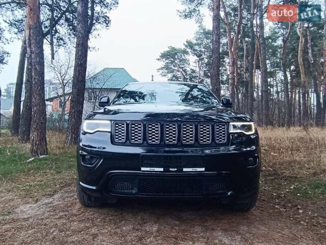 Черный Джип Гранд Чероки, объемом двигателя 3.6 л и пробегом 131 тыс. км за 24500 $, фото 1 на Automoto.ua