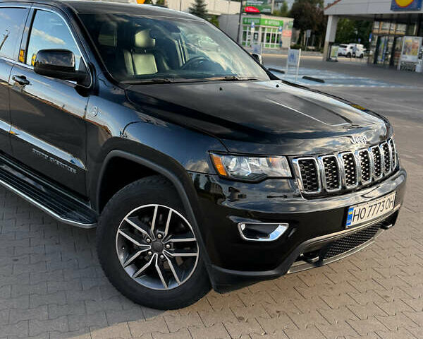 Джип Гранд Чероки 2020 в Тернополе на Automoto.ua Черный Джип Гранд Чероки, объемом двигателя 3.6 л и пробегом 40 тыс. км за 30500 $, фото 1 на Automoto.ua