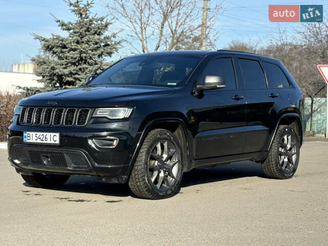 Джип Гранд Чероки 2020 в Полтаве на Automoto.ua Черный Джип Гранд Чероки, объемом двигателя 3.61 л и пробегом 73 тыс. км за 29000 $, фото 1 на Automoto.ua