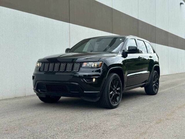 Чорний Джип Grand Cherokee, об'ємом двигуна 3.6 л та пробігом 32 тис. км за 5800 $, фото 1 на Automoto.ua
