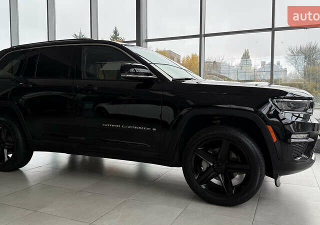 Джип Гранд Чероки 2022 в Чернигове на Automoto.ua Черный Джип Гранд Чероки, объемом двигателя 3.6 л и пробегом 25 тыс. км за 41500 $, фото 1 на Automoto.ua