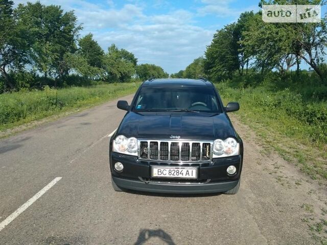 Чорний Джип Grand Cherokee, об'ємом двигуна 3 л та пробігом 272 тис. км за 12000 $, фото 1 на Automoto.ua