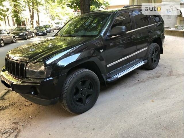 Чорний Джип Grand Cherokee, об'ємом двигуна 3 л та пробігом 150 тис. км за 12000 $, фото 1 на Automoto.ua