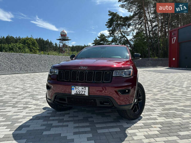 Красный Джип Гранд Чероки, объемом двигателя 3.6 л и пробегом 160 тыс. км за 24200 $, фото 1 на Automoto.ua