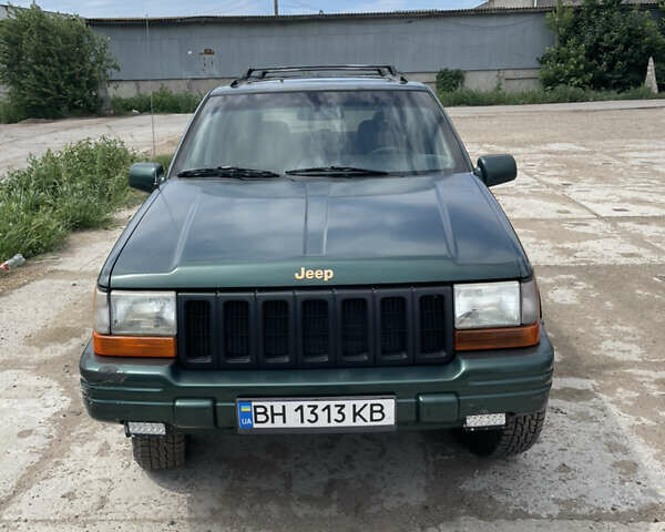 Джип Grand Cherokee, об'ємом двигуна 5.2 л та пробігом 411 тис. км за 5000 $, фото 1 на Automoto.ua