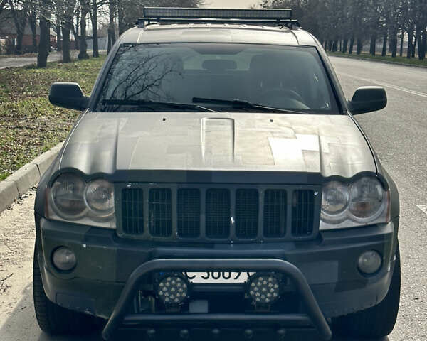 Джип Grand Cherokee, об'ємом двигуна 3.7 л та пробігом 310 тис. км за 7999 $, фото 1 на Automoto.ua