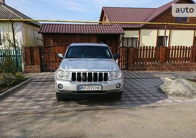 Джип Grand Cherokee, об'ємом двигуна 0 л та пробігом 256 тис. км за 10700 $, фото 1 на Automoto.ua