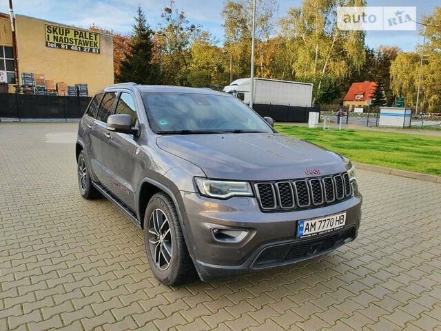 Джип Grand Cherokee, об'ємом двигуна 3 л та пробігом 180 тис. км за 31500 $, фото 1 на Automoto.ua