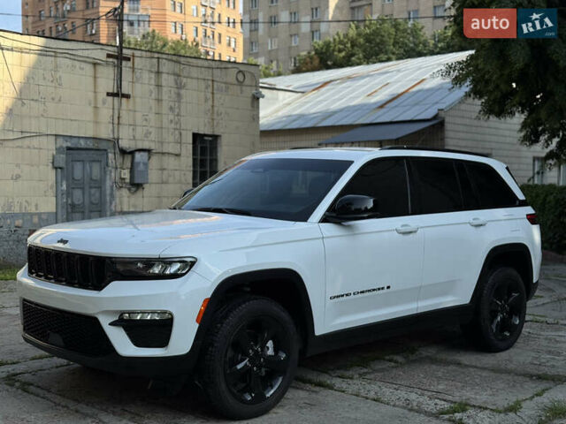 Джип Гранд Чероки, объемом двигателя 3.6 л и пробегом 6 тыс. км за 59000 $, фото 1 на Automoto.ua