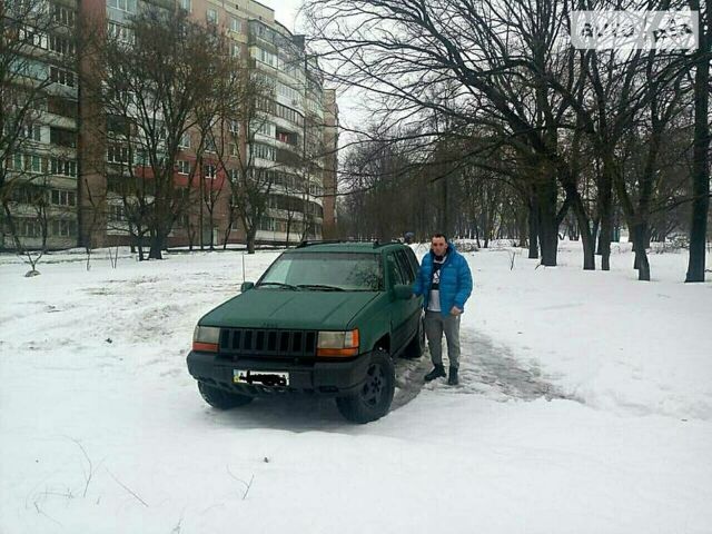 Джип Grand Cherokee, об'ємом двигуна 4 л та пробігом 350 тис. км за 4299 $, фото 1 на Automoto.ua