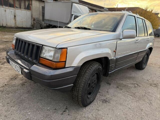 Сірий Джип Grand Cherokee, об'ємом двигуна 2.5 л та пробігом 280 тис. км за 2700 $, фото 1 на Automoto.ua