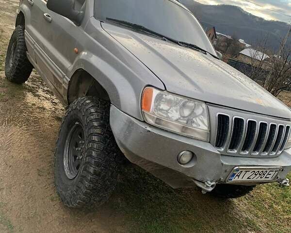 Сірий Джип Grand Cherokee, об'ємом двигуна 0 л та пробігом 360 тис. км за 13000 $, фото 1 на Automoto.ua