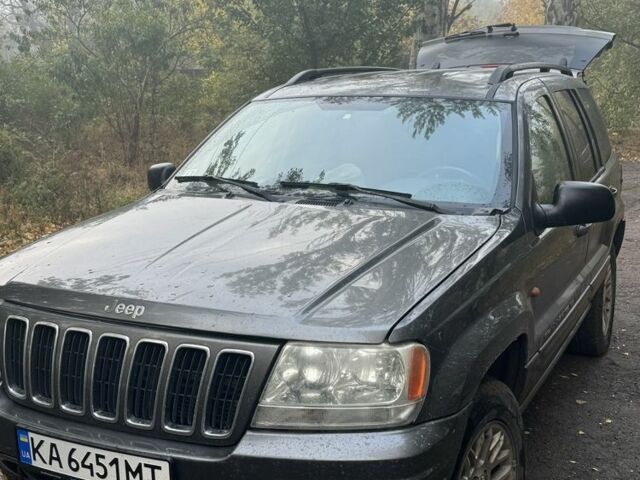 Серый Джип Гранд Чероки, объемом двигателя 2.7 л и пробегом 430 тыс. км за 4500 $, фото 1 на Automoto.ua
