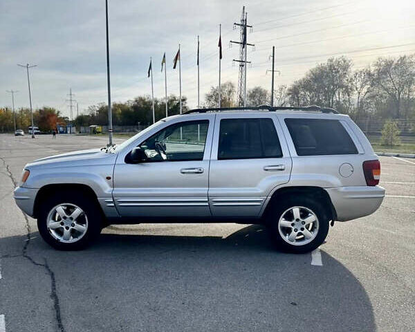 Серый Джип Гранд Чероки, объемом двигателя 2.7 л и пробегом 380 тыс. км за 7300 $, фото 1 на Automoto.ua