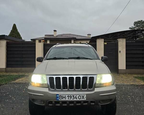 Сірий Джип Grand Cherokee, об'ємом двигуна 2.69 л та пробігом 300 тис. км за 6000 $, фото 1 на Automoto.ua