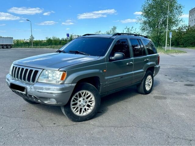 Сірий Джип Grand Cherokee, об'ємом двигуна 2.7 л та пробігом 190 тис. км за 3999 $, фото 1 на Automoto.ua