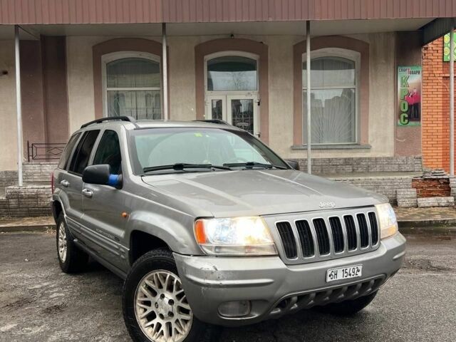 Серый Джип Гранд Чероки, объемом двигателя 0 л и пробегом 370 тыс. км за 3300 $, фото 1 на Automoto.ua